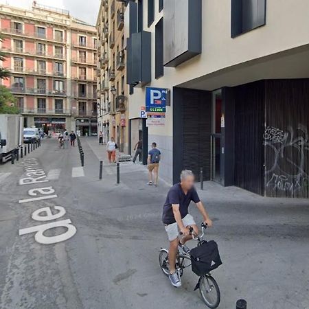 Hostal La Palmera Barcelona Luaran gambar